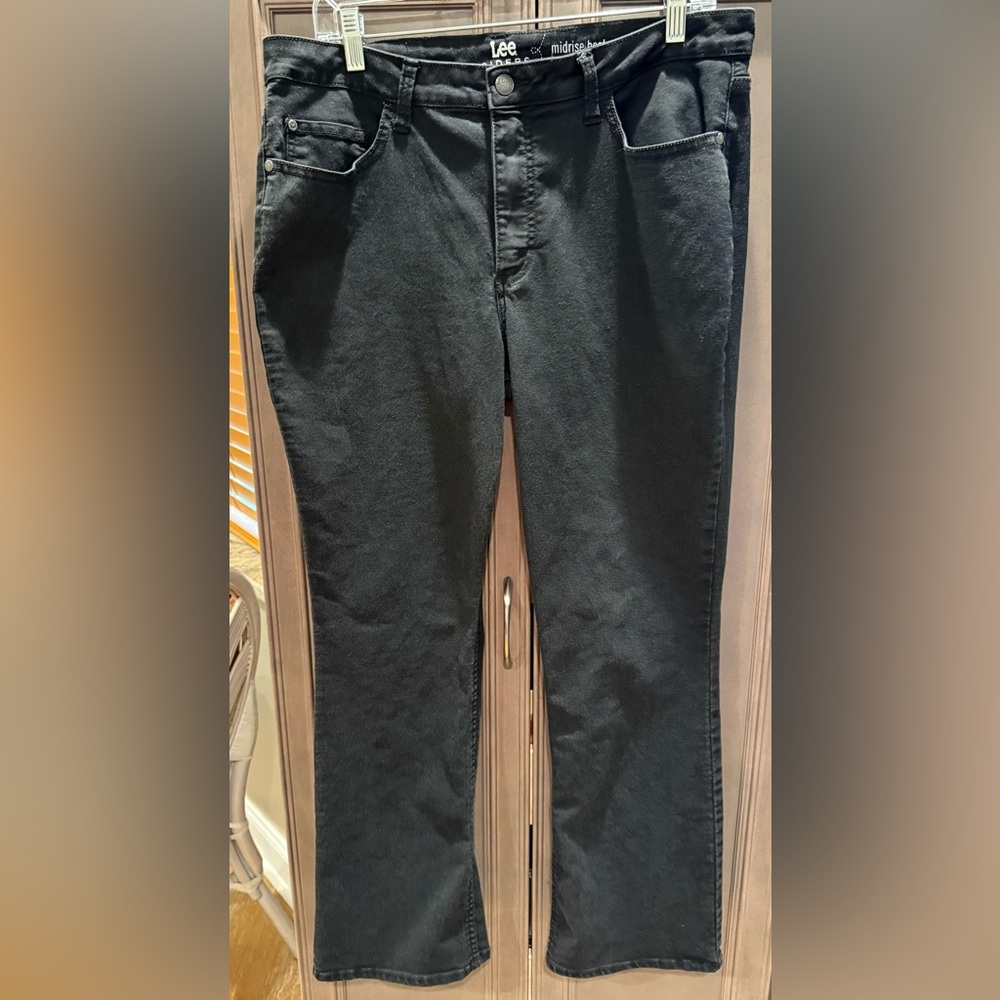 Lee Riders 16P Midrise Bootcut Black Denim Jeans
